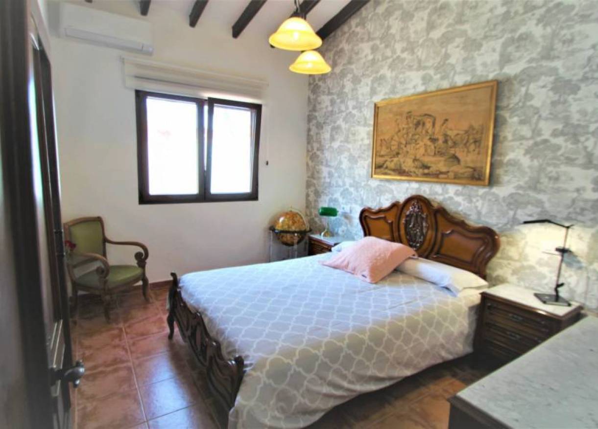 Bestaand - Villa - Lomas de Cabo Roig