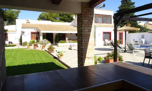 Bestaand - Villa - Lomas de Cabo Roig