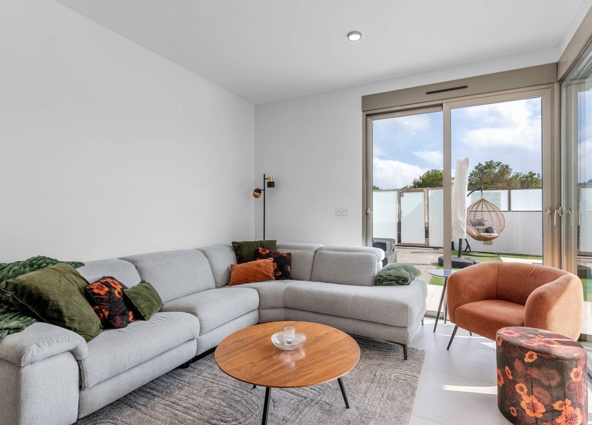 Bestaand - Villa - Orihuela Costa - Villamartin