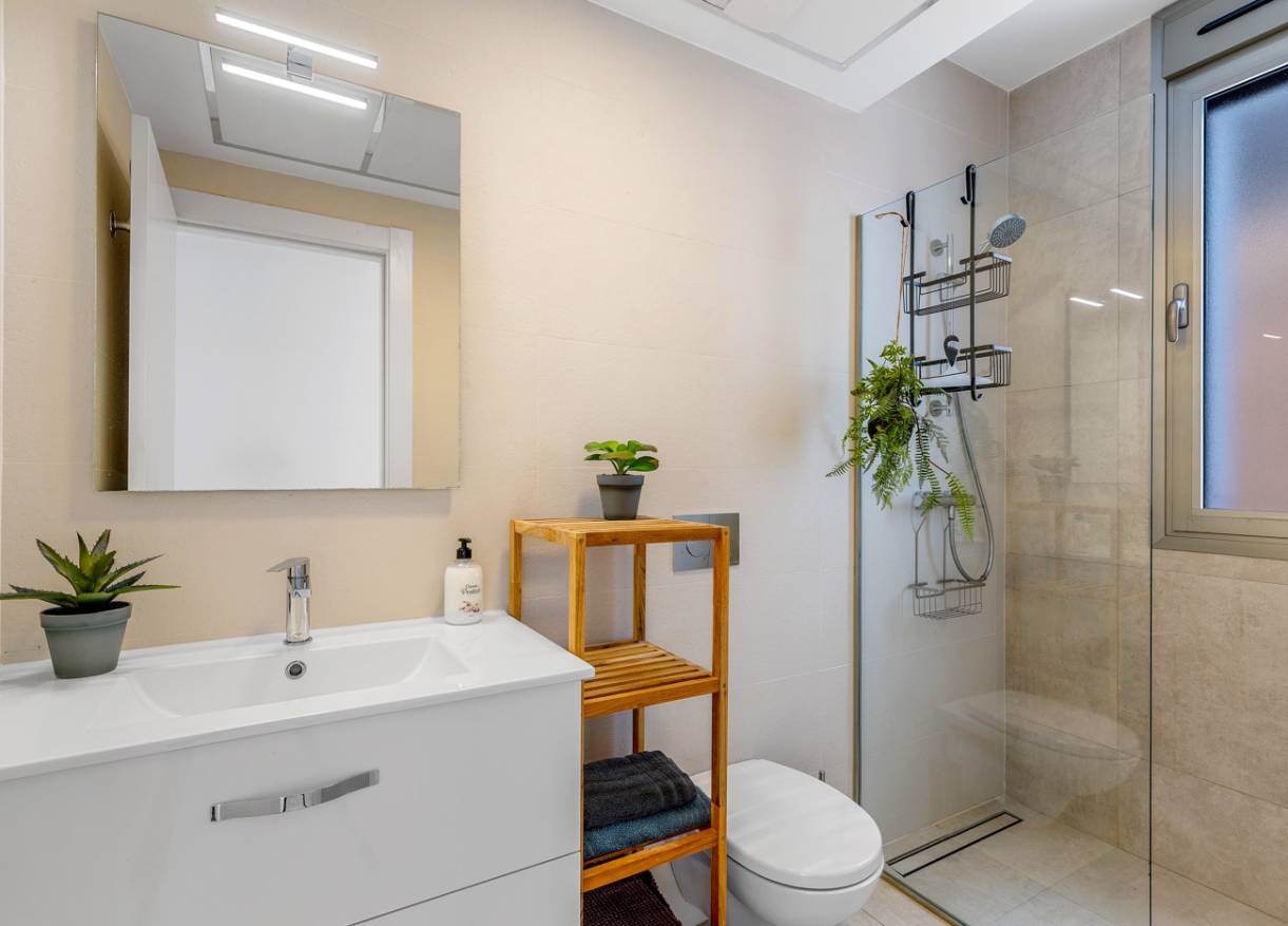 Bestaand - Villa - Orihuela Costa - Villamartin