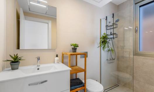 Bestaand - Villa - Orihuela Costa - Villamartin