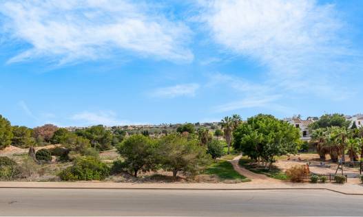 Bestaand - Villa - Orihuela Costa - Villamartin