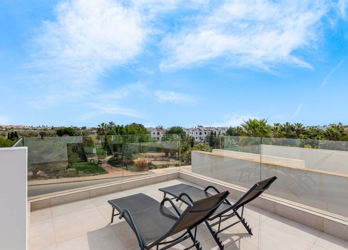 Bestaand - Villa - Orihuela Costa - Villamartin
