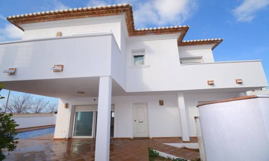 Bestaand - Villa - Denia