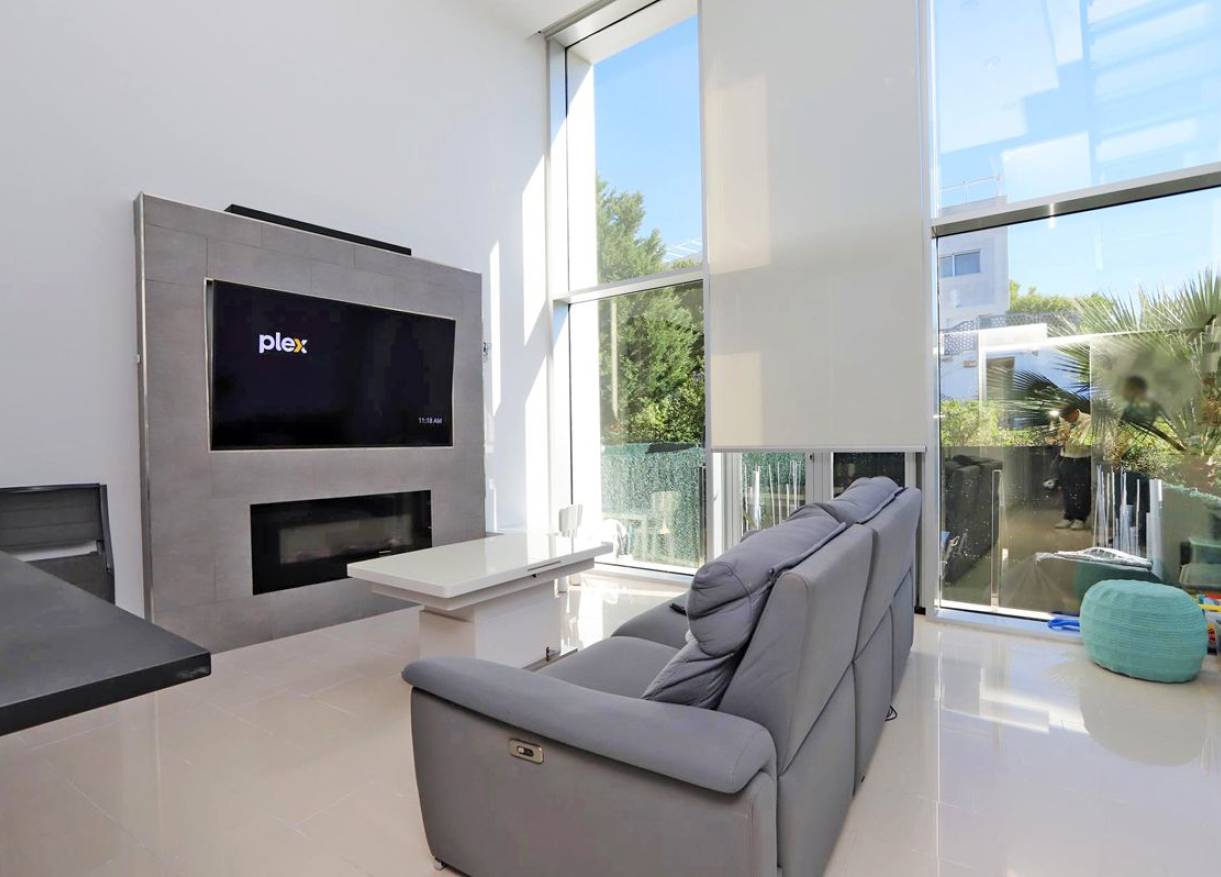 Bestaand - Townhouse / Semi-detached - Denia