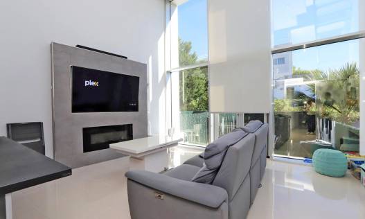 Bestaand - Townhouse / Semi-detached - Denia