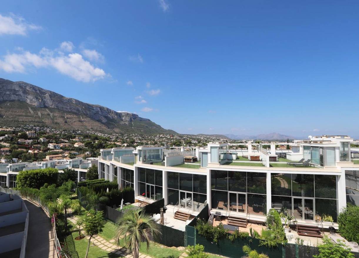 Bestaand - Townhouse / Semi-detached - Denia