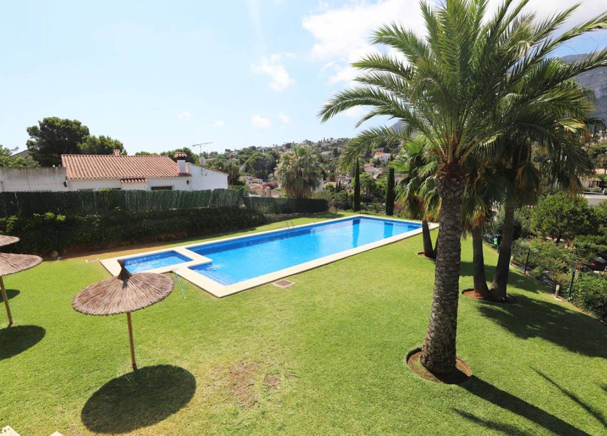 Bestaand - Townhouse / Semi-detached - Denia