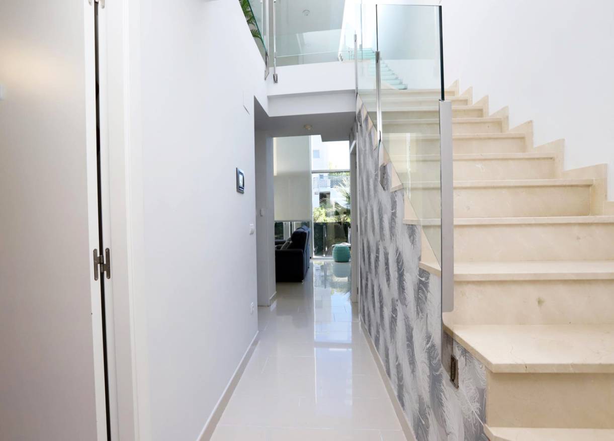Bestaand - Townhouse / Semi-detached - Denia