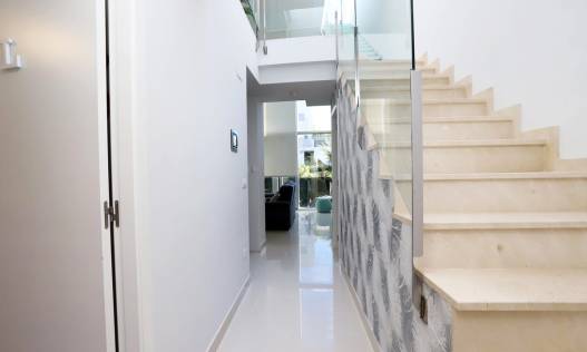 Bestaand - Townhouse / Semi-detached - Denia
