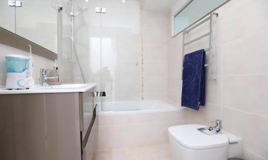 Bestaand - Townhouse / Semi-detached - Denia