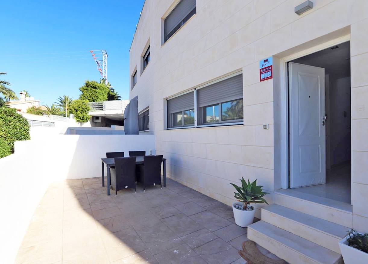 Bestaand - Townhouse / Semi-detached - Denia