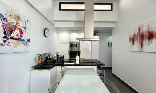 Bestaand - Townhouse / Semi-detached - Orihuela Costa - Villamartín-Las Filipinas