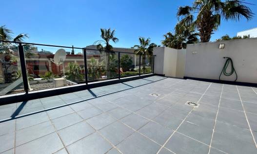 Bestaand - Townhouse / Semi-detached - Orihuela Costa - Villamartín-Las Filipinas