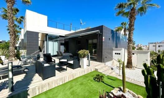 Bestaand - Townhouse / Semi-detached - Orihuela Costa - Villamartín-Las Filipinas