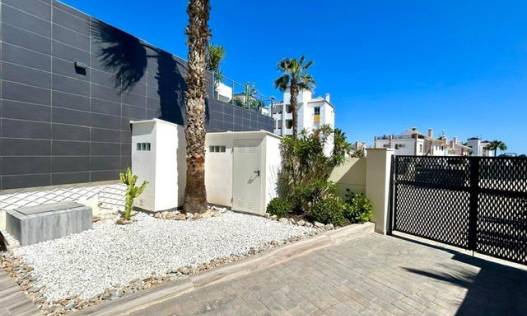 Bestaand - Townhouse / Semi-detached - Orihuela Costa - Villamartín-Las Filipinas