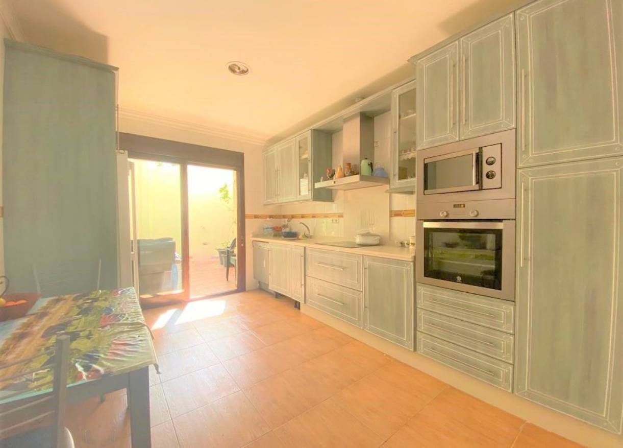 Bestaand - Villa - Estepona