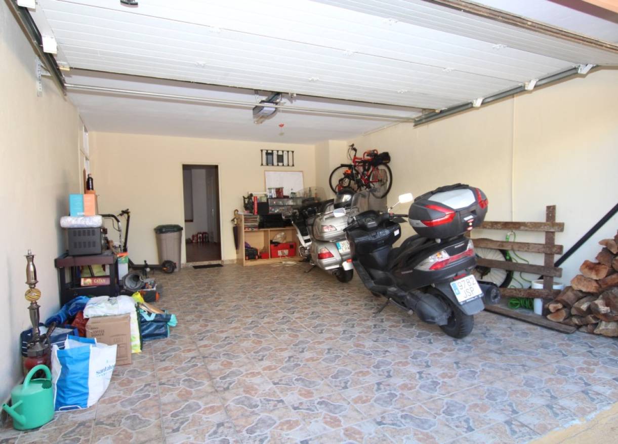 Bestaand - Townhouse / Semi-detached - Marbella - Marbella East