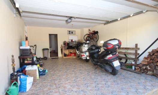 Bestaand - Townhouse / Semi-detached - Marbella - Marbella East