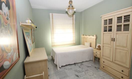 Bestaand - Townhouse / Semi-detached - Marbella - Marbella East