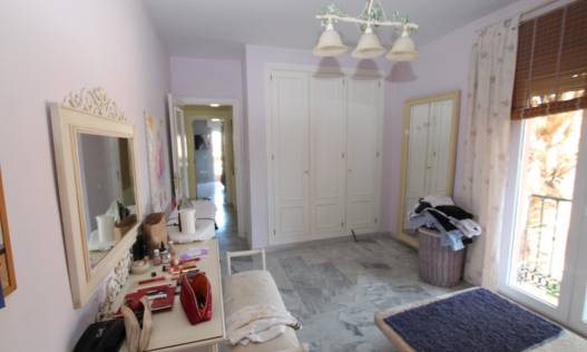 Bestaand - Townhouse / Semi-detached - Marbella - Marbella East