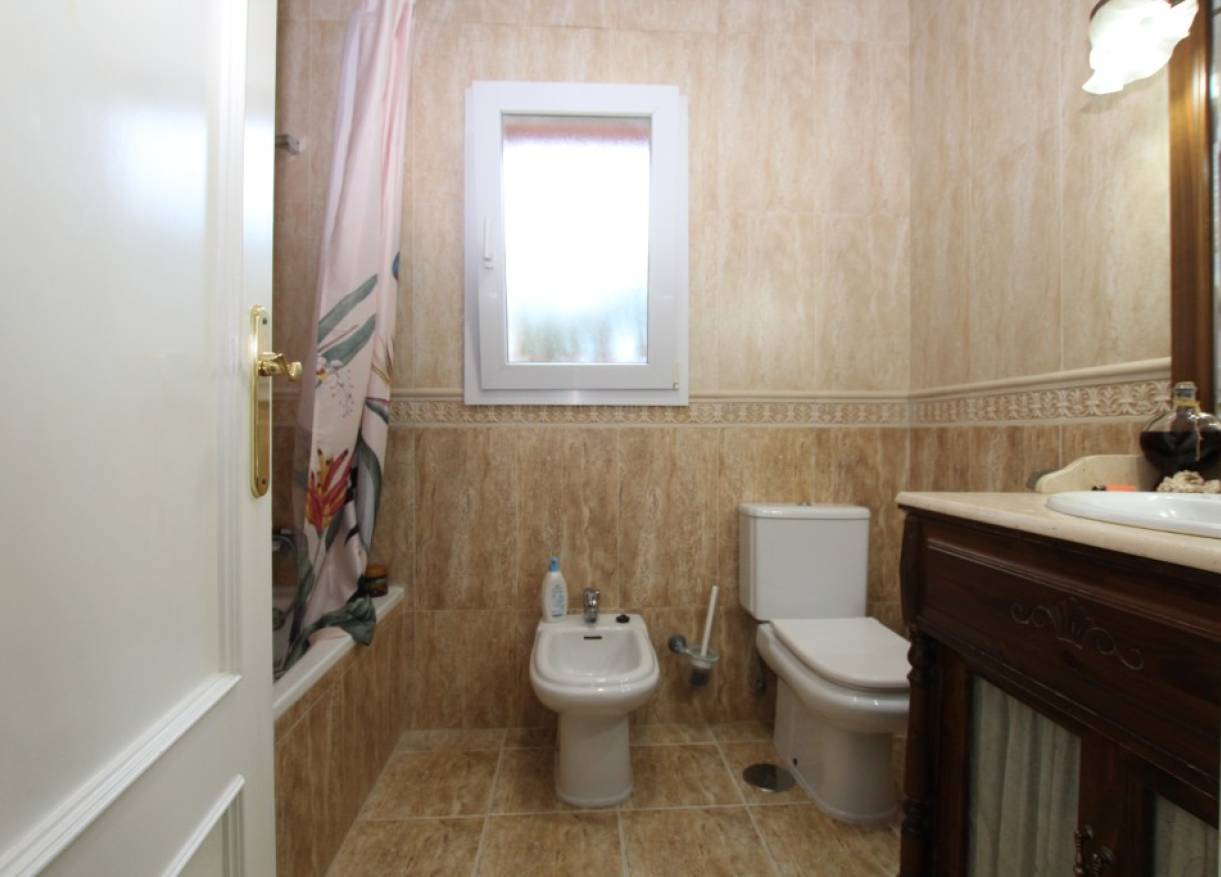 Bestaand - Townhouse / Semi-detached - Marbella - Marbella East