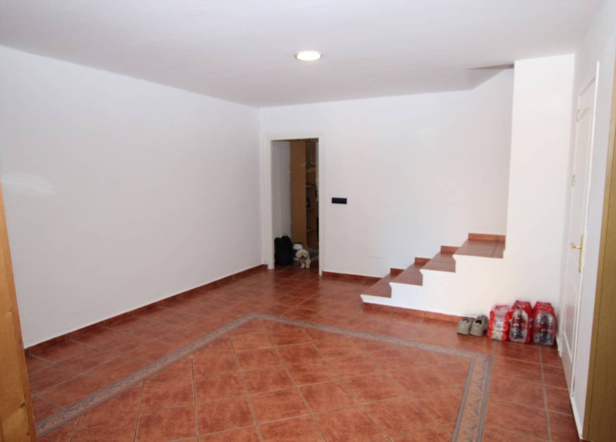 Bestaand - Townhouse / Semi-detached - Marbella - Marbella East