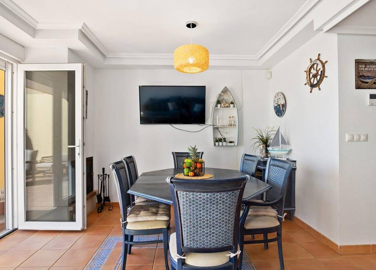 Bestaand - Townhouse / Semi-detached - Orihuela Costa - Campoamor