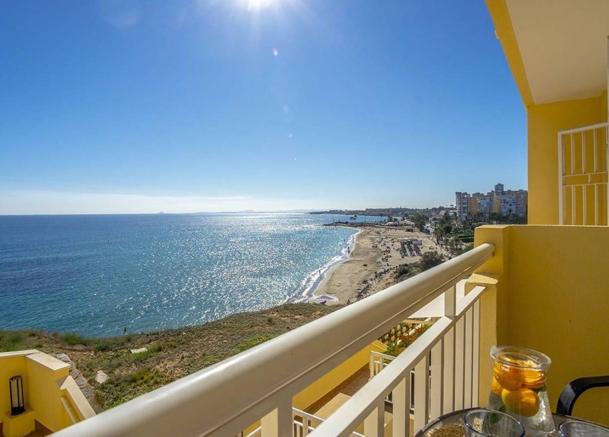 Bestaand - Townhouse / Semi-detached - Orihuela Costa - Campoamor