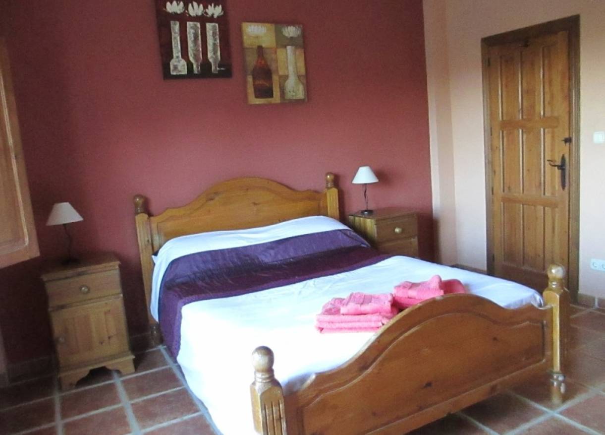 Bestaand - Villa - Guaro