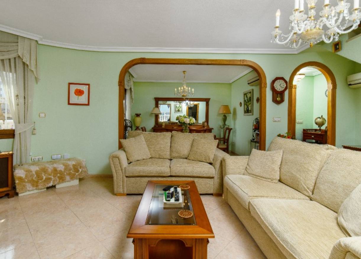 Bestaand - Villa - Torrevieja