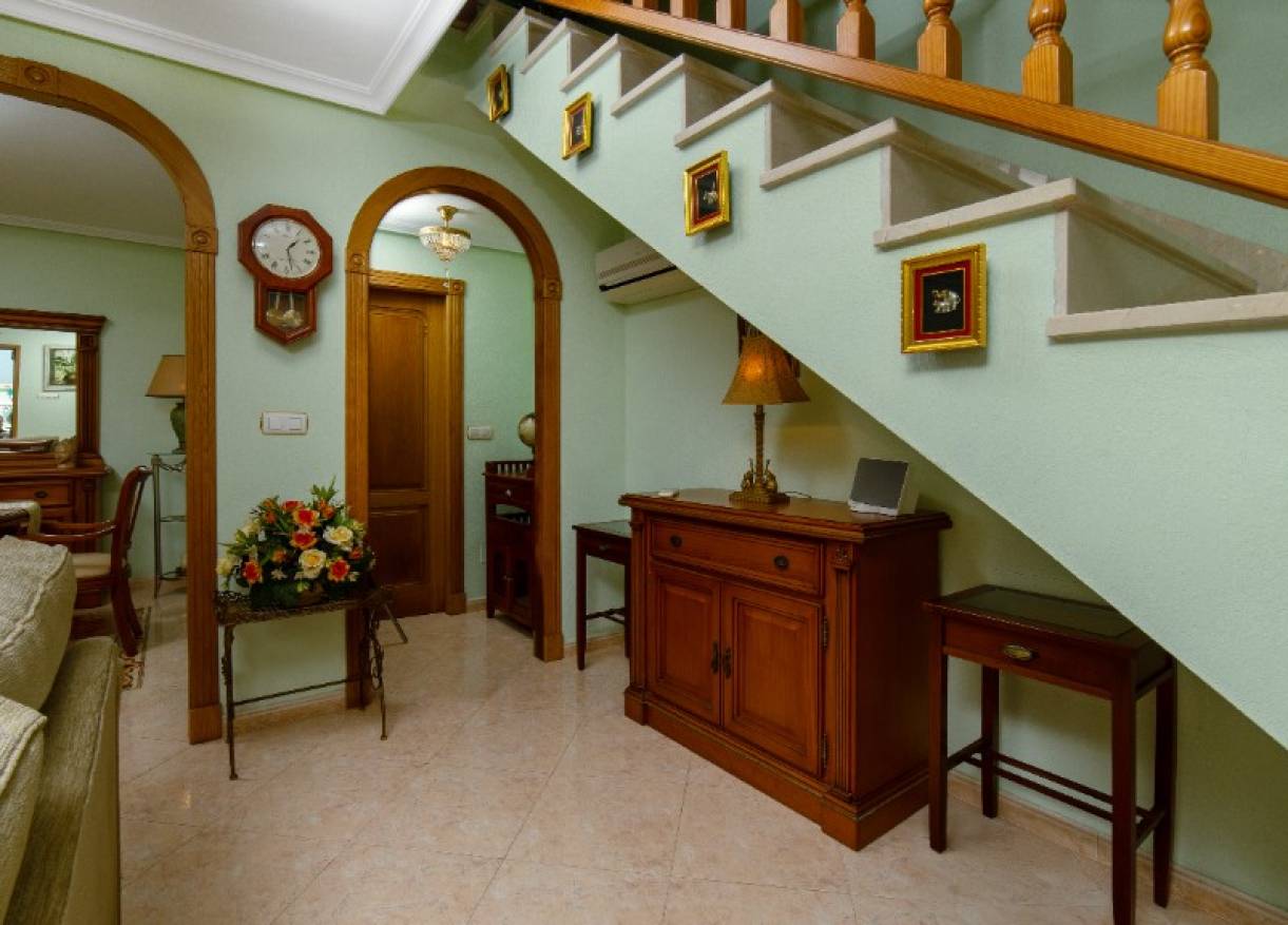 Bestaand - Villa - Torrevieja