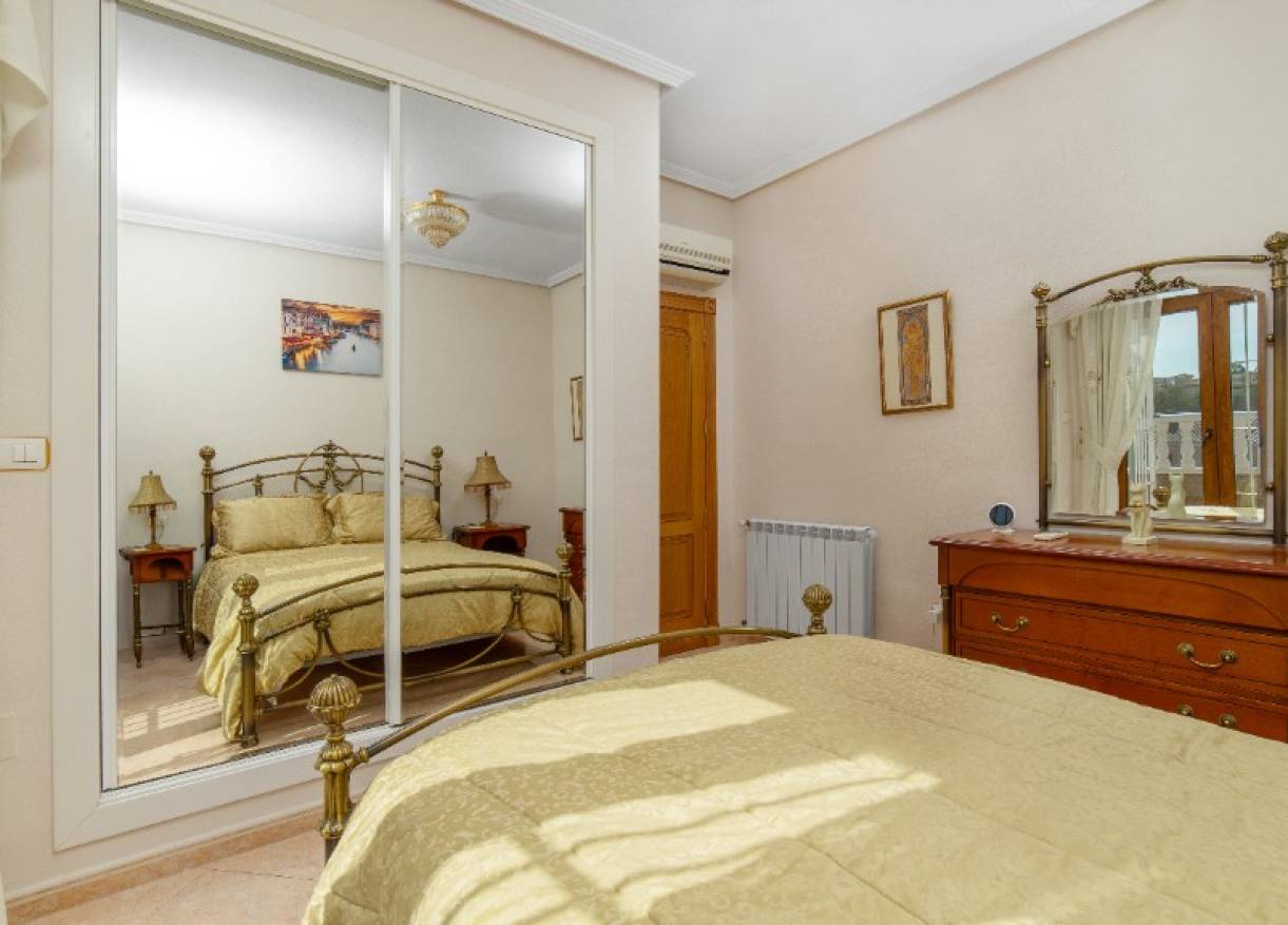 Bestaand - Villa - Torrevieja