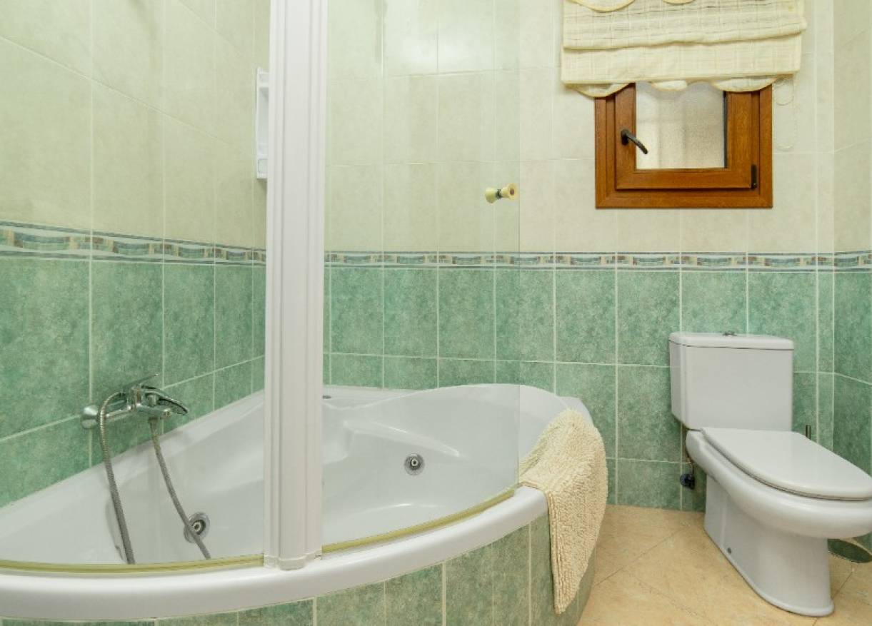 Bestaand - Villa - Torrevieja