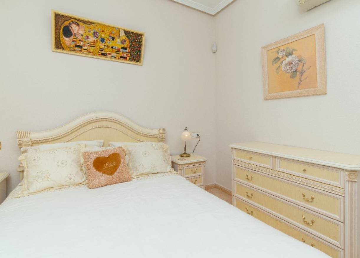 Bestaand - Villa - Torrevieja
