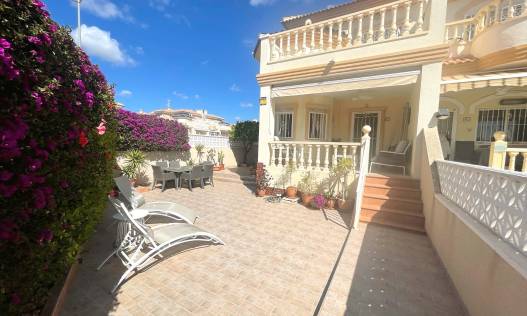 Bestaand - Townhouse / Semi-detached - Ciudad Quesada - Doña Pepa