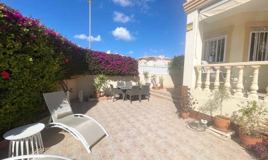 Bestaand - Townhouse / Semi-detached - Ciudad Quesada - Doña Pepa