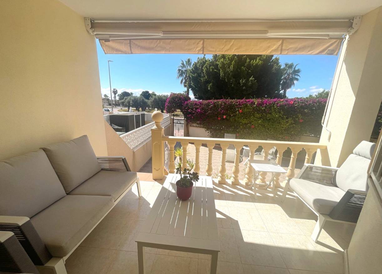 Bestaand - Townhouse / Semi-detached - Ciudad Quesada - Doña Pepa