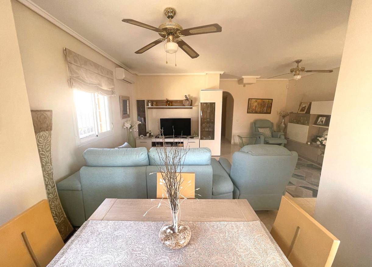 Bestaand - Townhouse / Semi-detached - Ciudad Quesada - Doña Pepa
