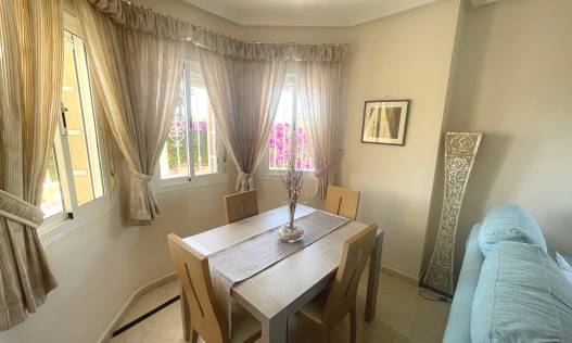 Bestaand - Townhouse / Semi-detached - Ciudad Quesada - Doña Pepa