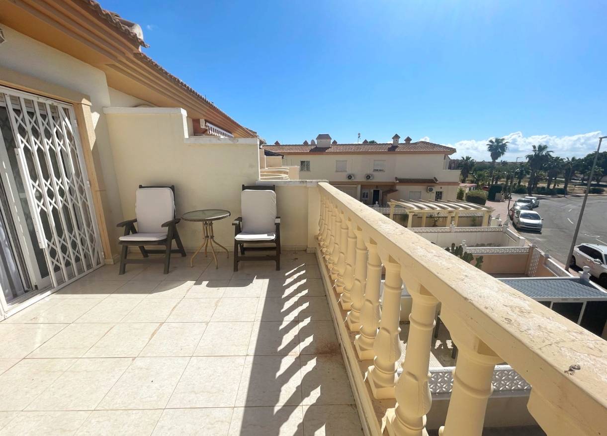 Bestaand - Townhouse / Semi-detached - Ciudad Quesada - Doña Pepa
