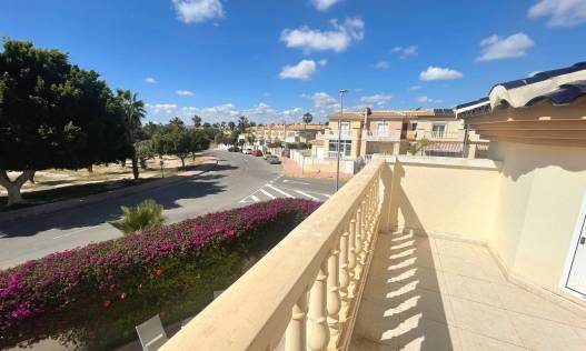 Bestaand - Townhouse / Semi-detached - Ciudad Quesada - Doña Pepa
