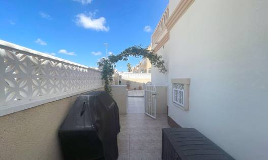 Bestaand - Townhouse / Semi-detached - Ciudad Quesada - Doña Pepa