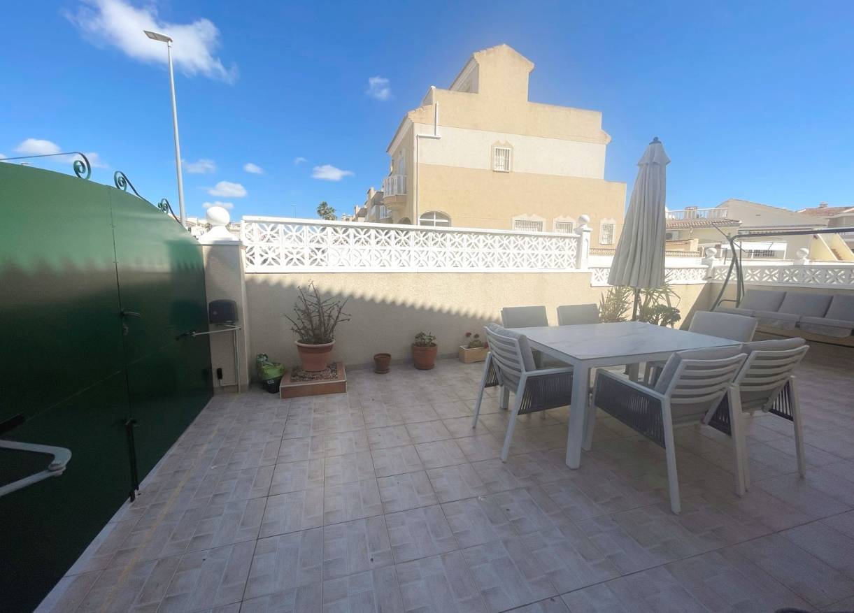 Bestaand - Townhouse / Semi-detached - Ciudad Quesada - Doña Pepa