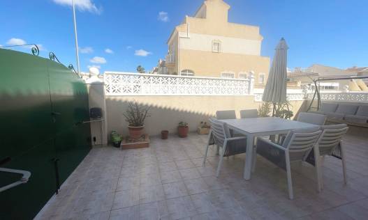 Bestaand - Townhouse / Semi-detached - Ciudad Quesada - Doña Pepa