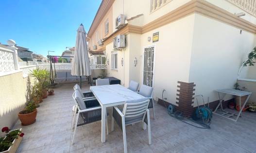 Bestaand - Townhouse / Semi-detached - Ciudad Quesada - Doña Pepa