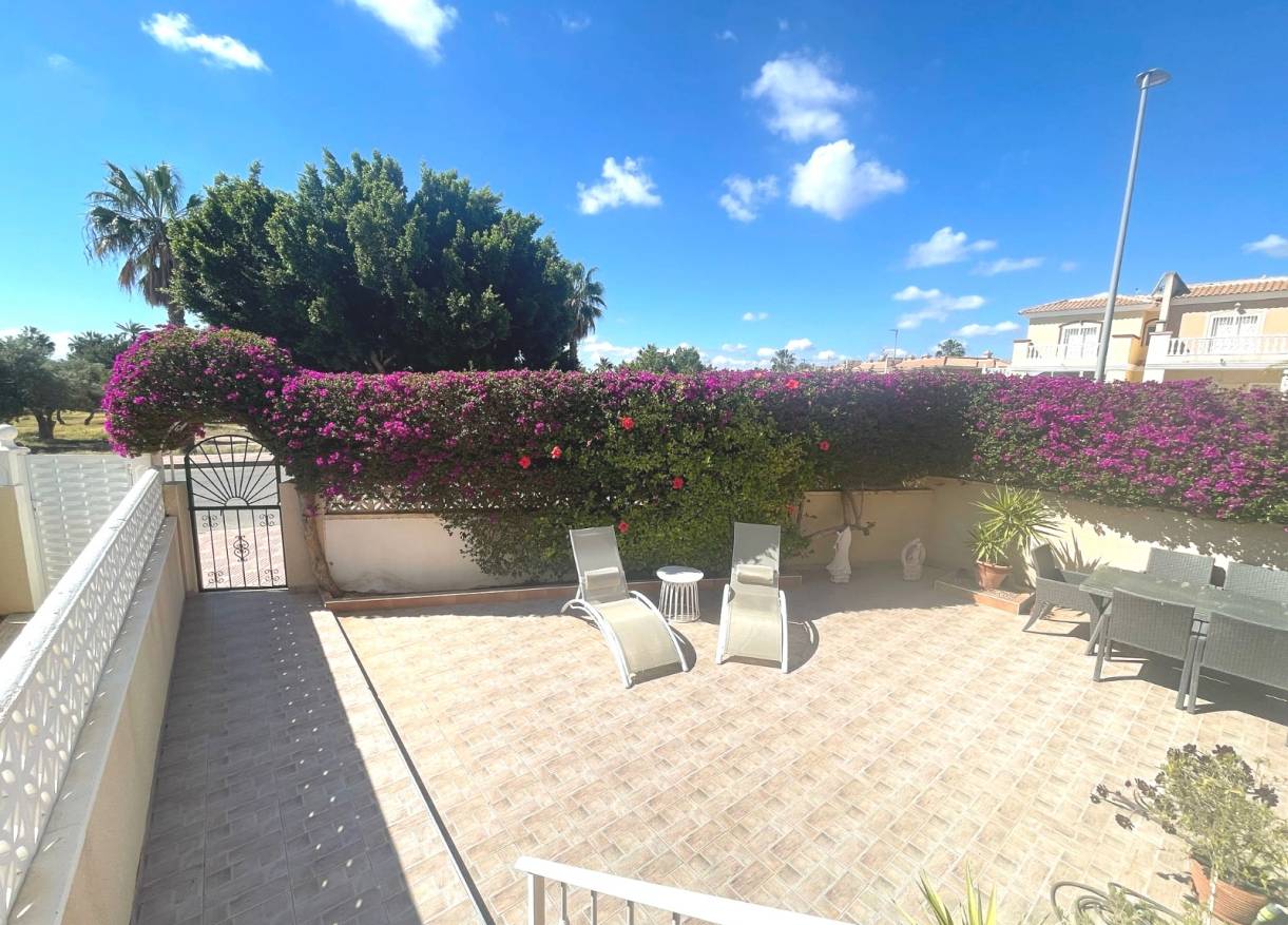 Bestaand - Townhouse / Semi-detached - Ciudad Quesada - Doña Pepa