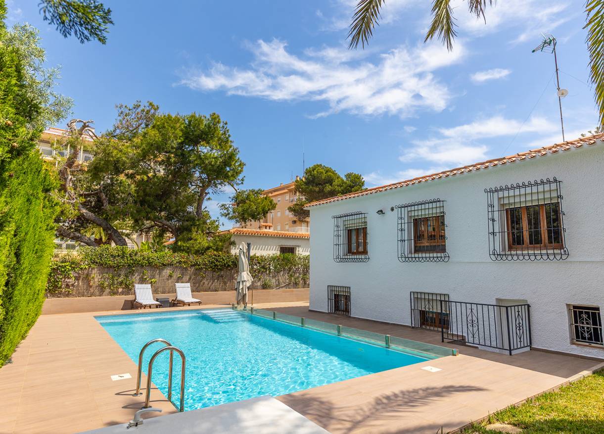 Bestaand - Villa - Torrevieja - Rocio del Mar
