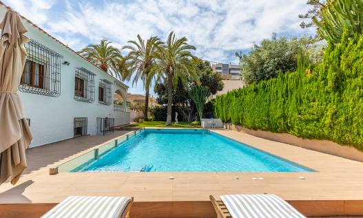 Bestaand - Villa - Torrevieja - Rocio del Mar
