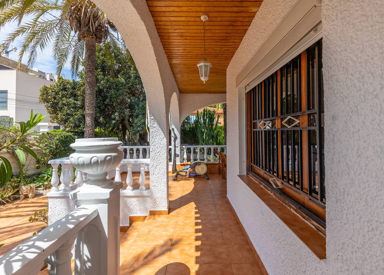 Bestaand - Villa - Torrevieja - Rocio del Mar